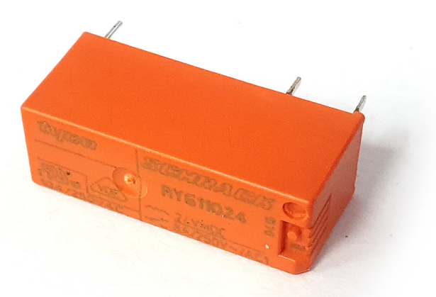 RY611024 24VDC 8A 5PIN Schrack Güç Röle
